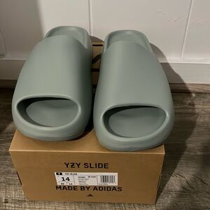 Yeezy slides
